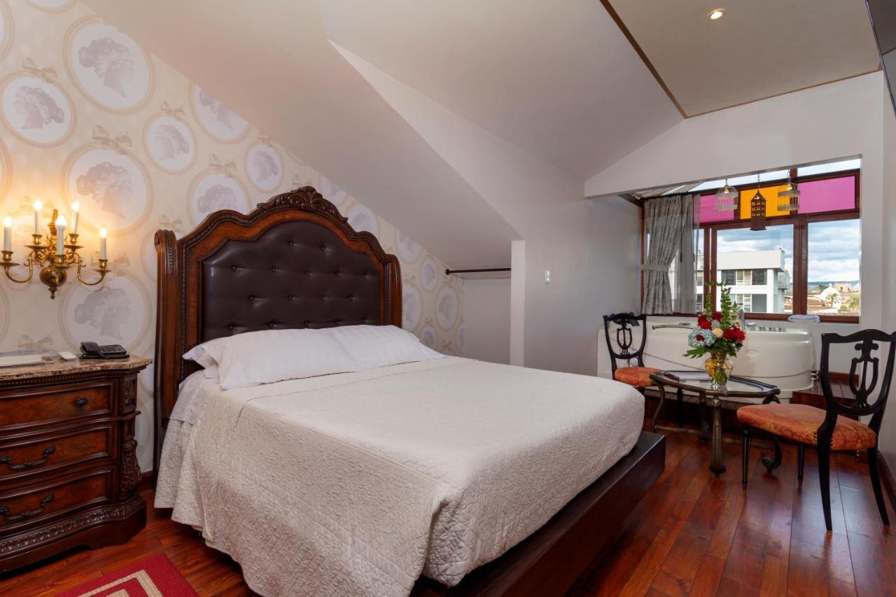 Azul De La Plaza Hotel Cuenca